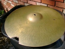 Paiste19 002.JPG