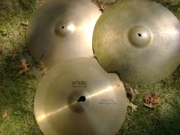Paiste19 010.JPG